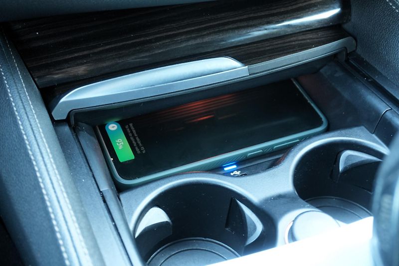 BMW Řada 6 640i xDrive, ČR,Webasto,Vzduch - fotka 22 z 42