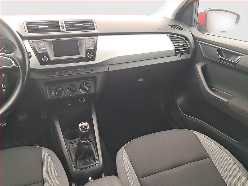 Škoda Fabia (2015) 1.2 TSI, Serv.kniha, Tempomat - fotka 8 z 16