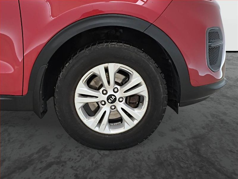 Kia Sportage (2016) 1.6 GDI, Serv.kniha - fotka 15 z 17