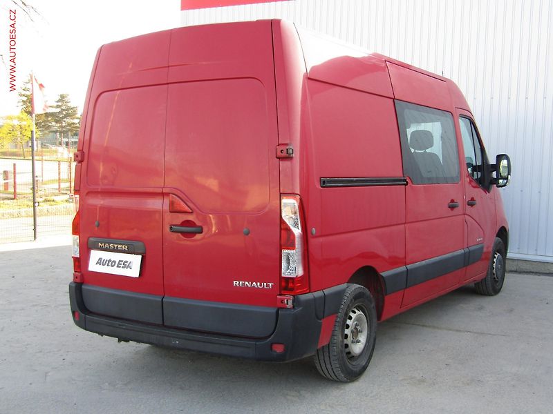 Renault Master (2010) 2.3dCi L2H2 6míst, ČR, AC - fotka 4 z 13