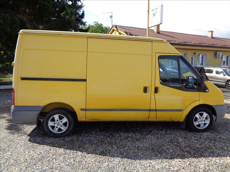 Ford Transit 2,2 - fotka 7 z 19