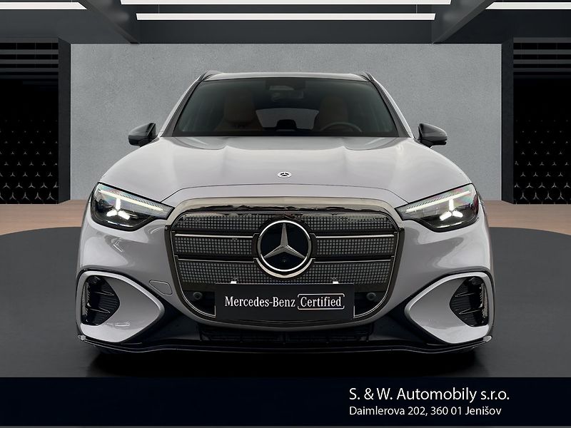 Mercedes-Benz GLC 400 4MATIC EQ - fotka 2 z 36