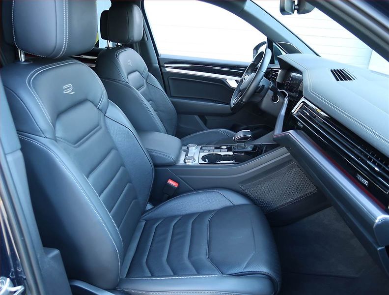 Volkswagen Touareg (2023) 3.0 TDI - fotka 9 z 29