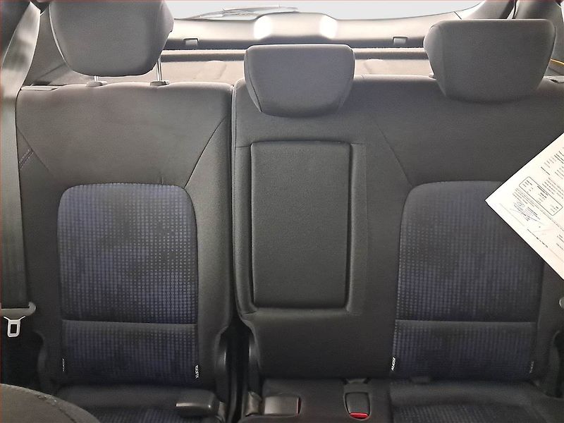 Hyundai ix20 (2013) 1.4 CVVT, Serv.kniha - fotka 10 z 16