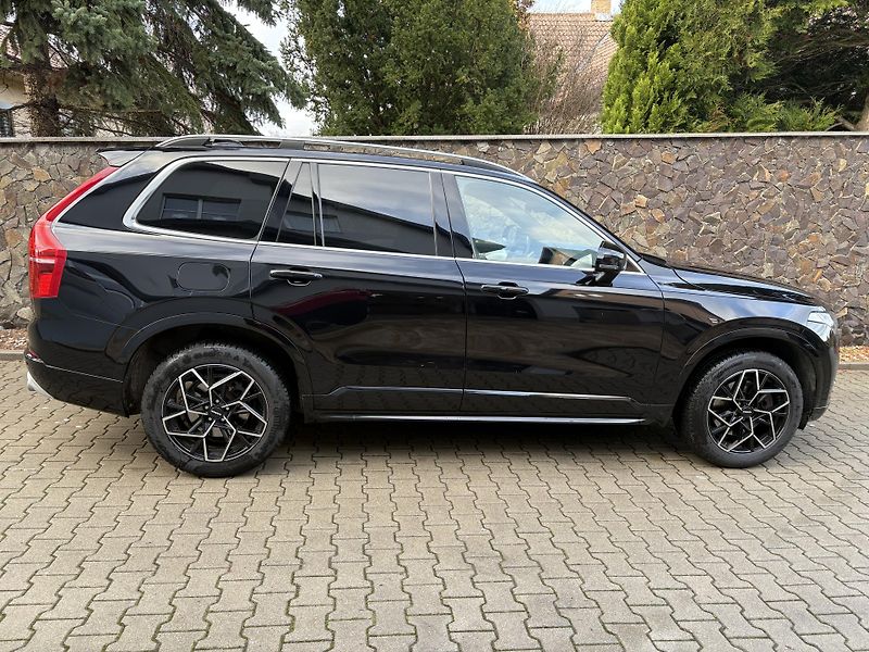 Volvo XC90 (2019) D5 AWD  Pano, Head, 360 - fotka 2 z 35
