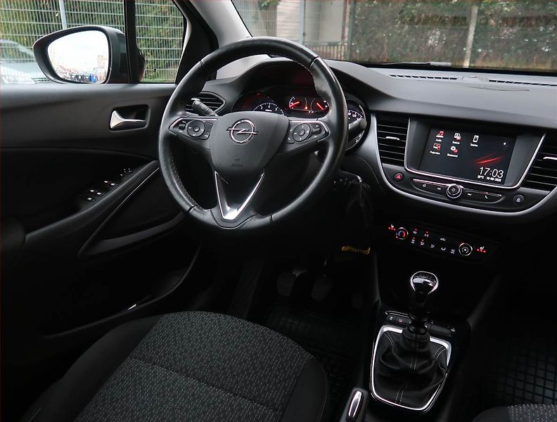 Opel Crossland X (2022) 1.2 Turbo, ČR,1.maj - fotka 7 z 17