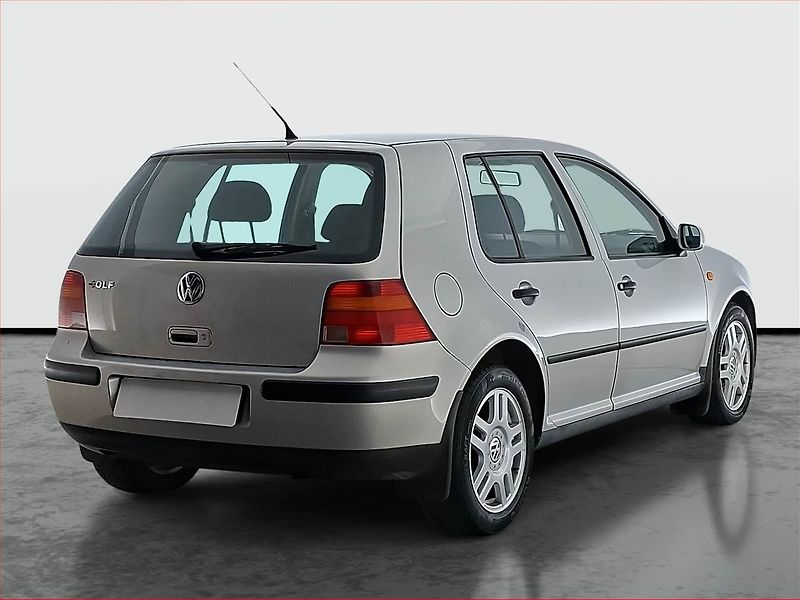 Volkswagen Golf (1999) 1.9 SDI, nová STK, Klima - fotka 5 z 13