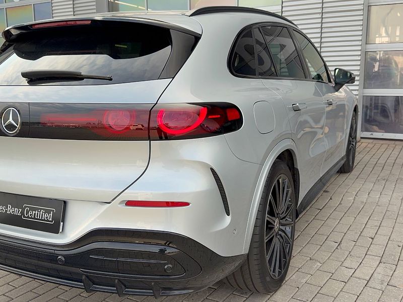 Mercedes-Benz GLC 400 4MATIC EQ AMG - fotka 12 z 37