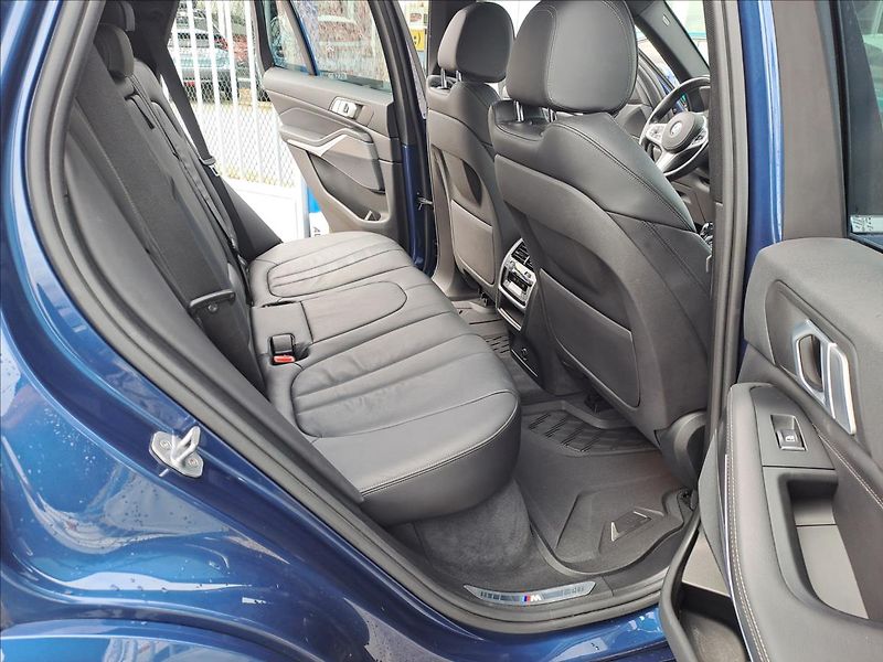 BMW X5 xDrive 30d M-Paket ČR - fotka 8 z 23