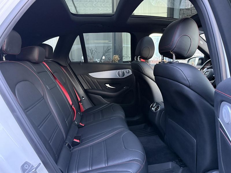 Mercedes-Benz GLC (2018) 43 AMG 4-MATIC 70tKM!! GAR KM! - fotka 10 z 23