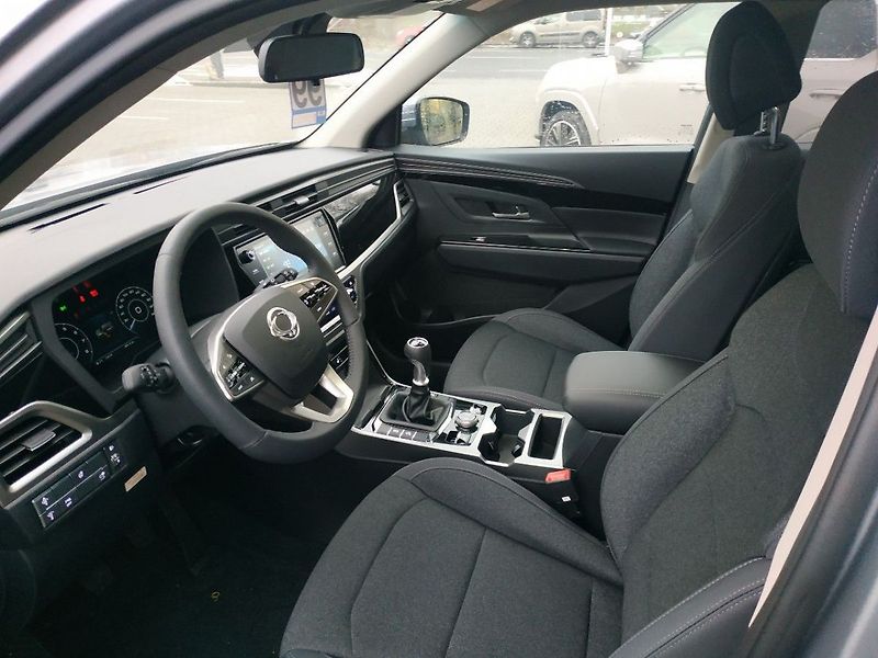 SsangYong Korando 1.5T, Style+4WD, MT, SKLADEM - fotka 12 z 24