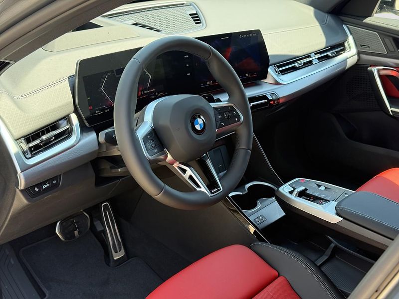 BMW X2 sDrive18d - fotka 9 z 17