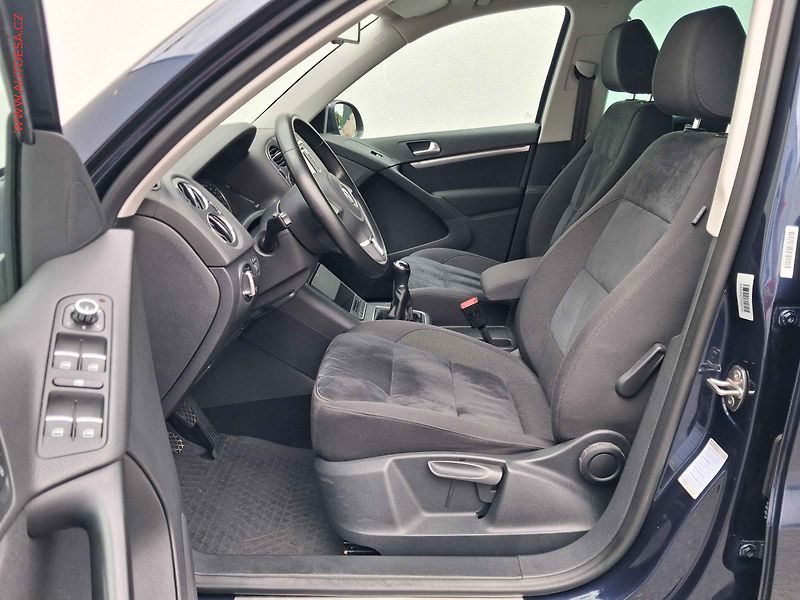 Volkswagen Tiguan (2014) 2.0 TDi, Sport, TZ, navi - fotka 9 z 18
