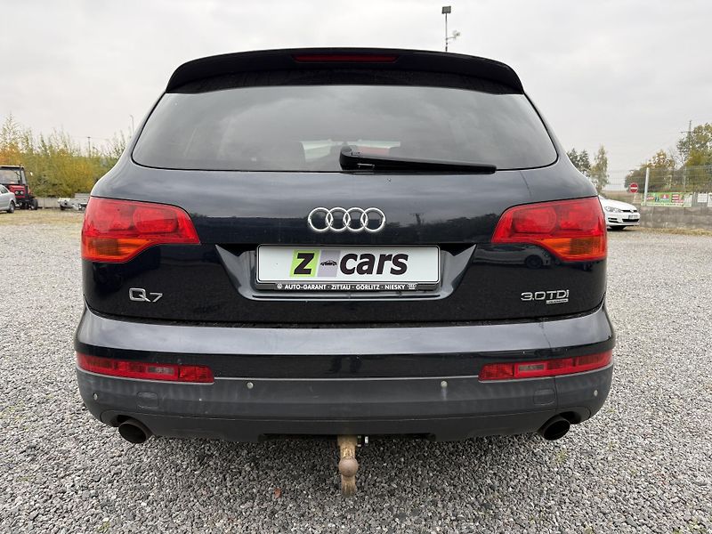 Audi Q7 3.0TDi Quattro 171kW  - fotka 6 z 20
