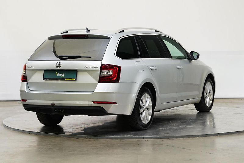 Škoda Octavia - fotka 2 z 27