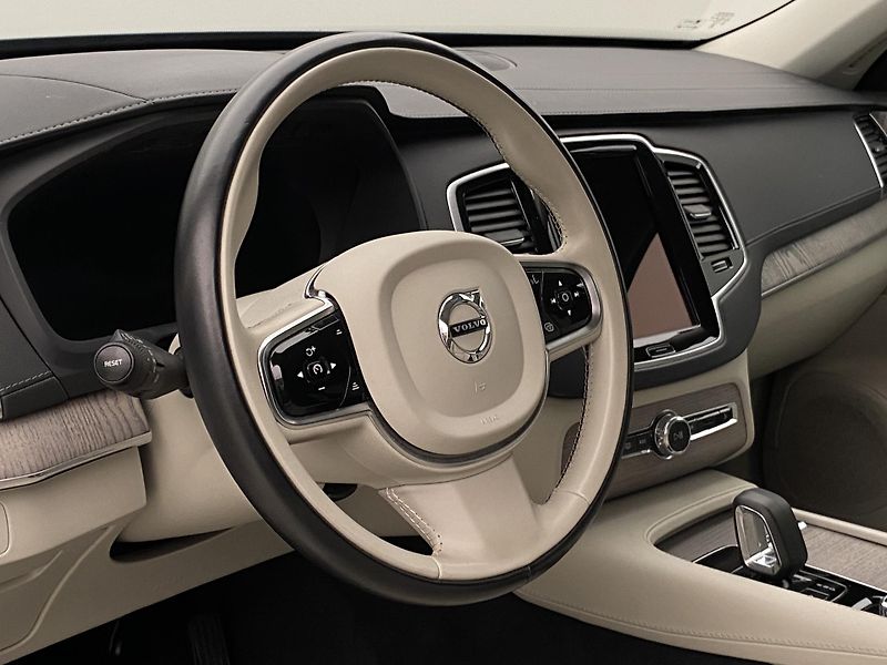 Volvo XC90 B5 AWD BRIGHT PLUS AUT CZ 7m - fotka 18 z 61