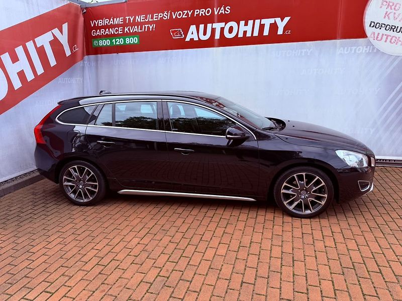 Volvo V60 D2 CrossCountry, ČR, 1.Maj - fotka 6 z 30