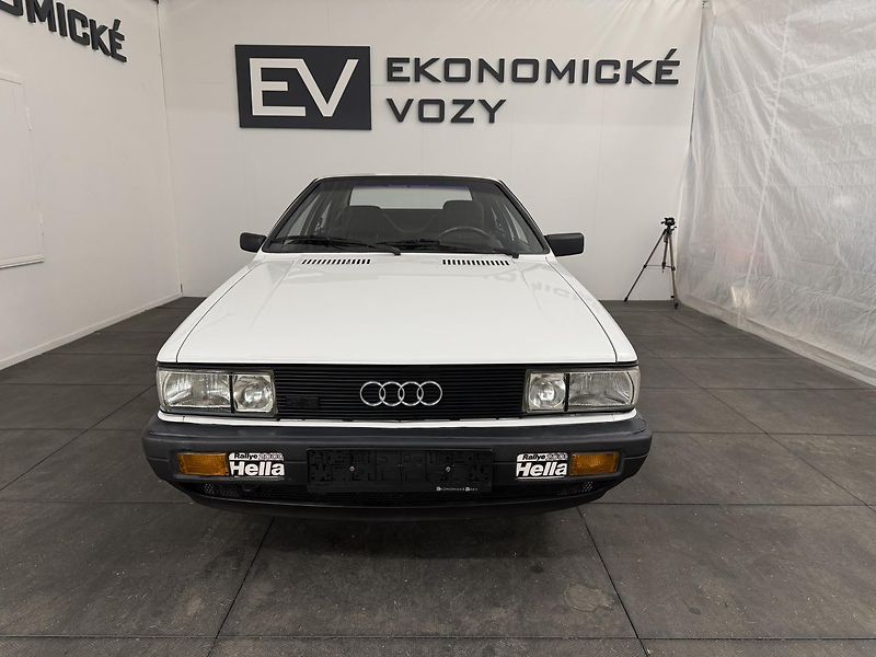 Audi Coupé (1983) GT 2.2i 1983 - fotka 2 z 35