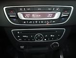 Renault Fluence (2011) 1.6 16V, nová STK, rezervace - náhled 15