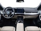 BMW iX2 xDrive30 - náhled 12