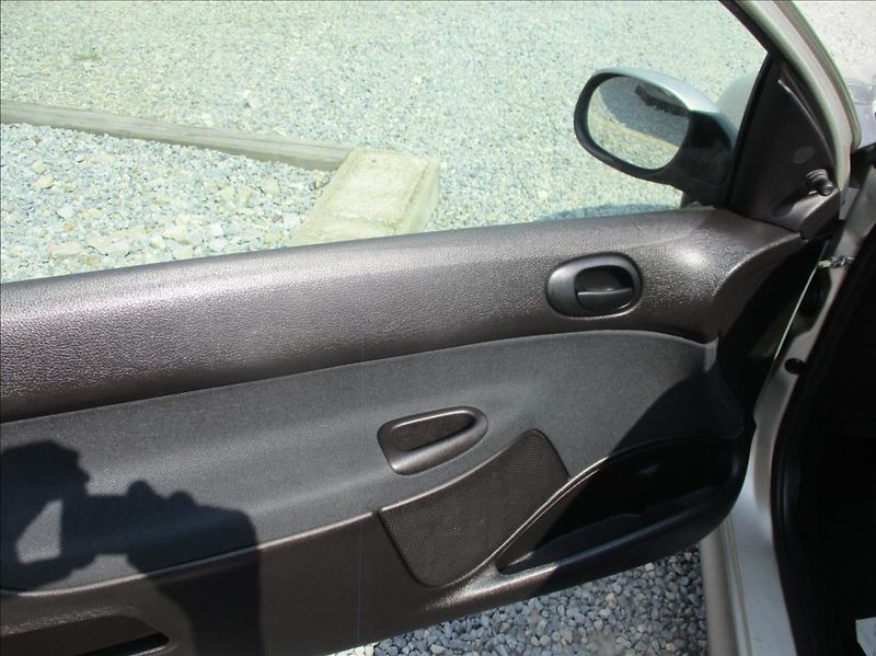 Peugeot 206 1,4 i, klima, serv.kniha, CZ - fotka 8 z 17