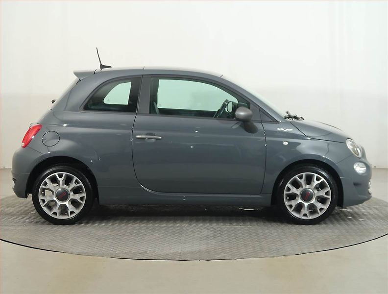 Fiat 500 (2022) 1.0 mild-hybrid, ČR,1.maj - fotka 6 z 16