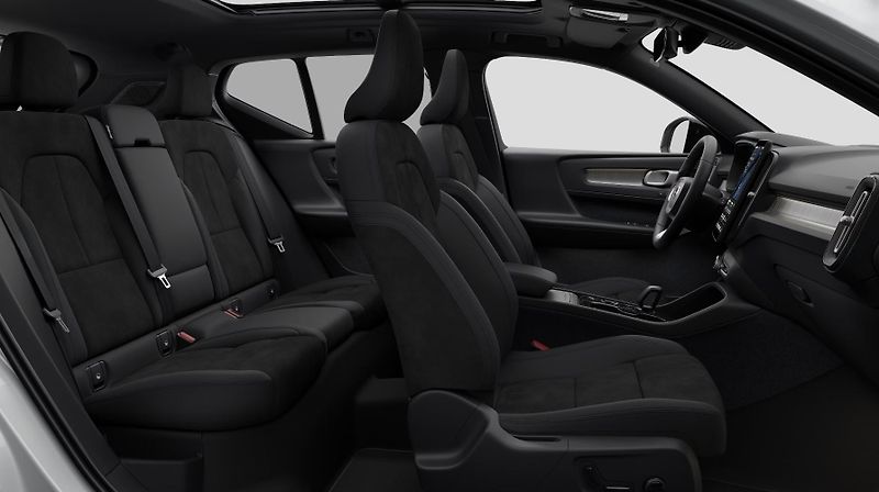 Volvo XC40 (2026) B4 ULTRA DARK AUT - fotka 12 z 13