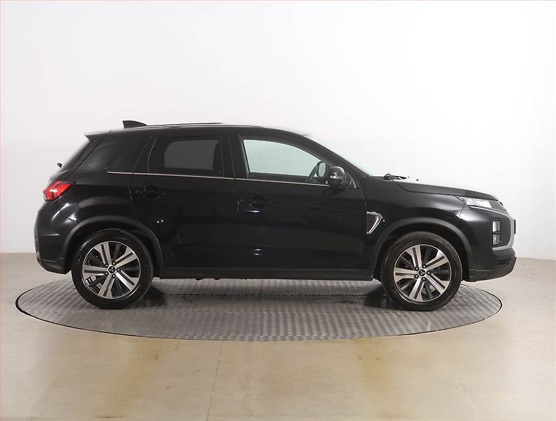 Mitsubishi ASX (2021) 2.0 MIVEC, 4X4, Automat - fotka 6 z 19