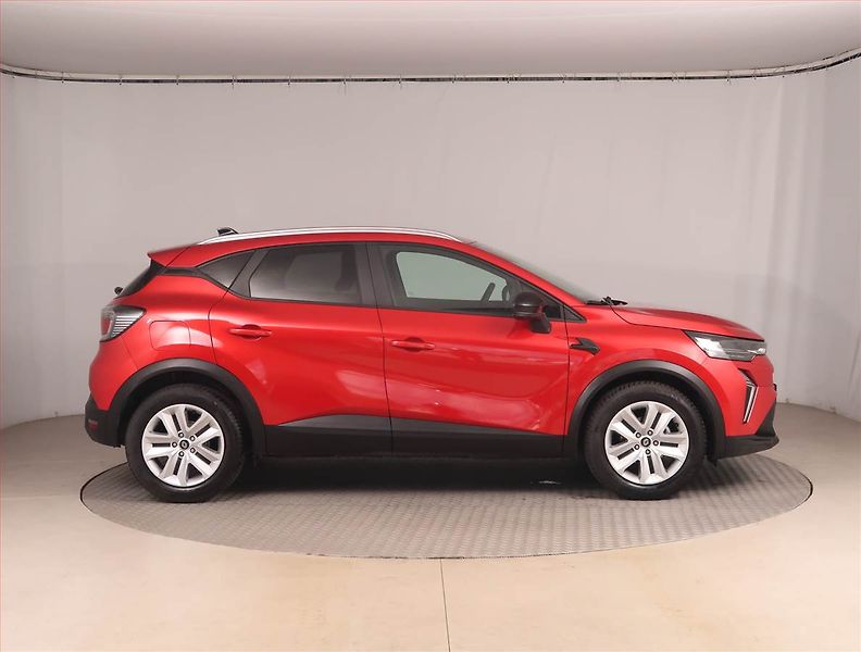 Renault Captur (2025) 1.0 TCe - fotka 6 z 18