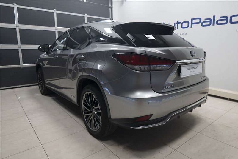 Lexus RX 3,5 AWD HYBRID 1. MAJITEL ČR - fotka 6 z 50