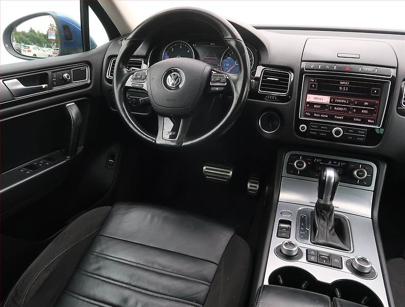 Volkswagen Touareg (2015) R-Line 3.0 TDI - fotka 7 z 29