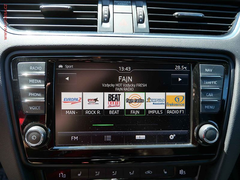 Škoda Octavia (2015) 2.0 TDi, ČR, RS - fotka 21 z 28