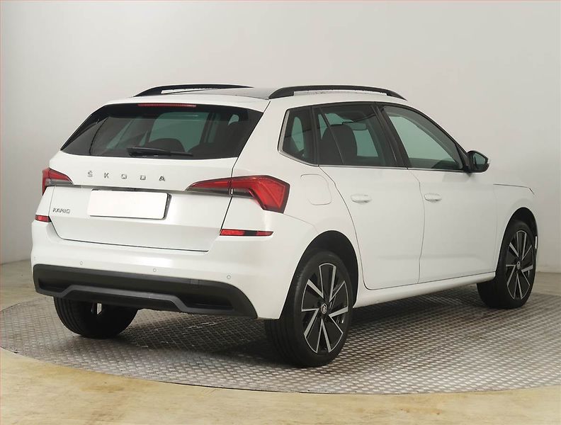 Škoda Kamiq (2019) 1.6 TDI, Automat, Navi - fotka 5 z 24