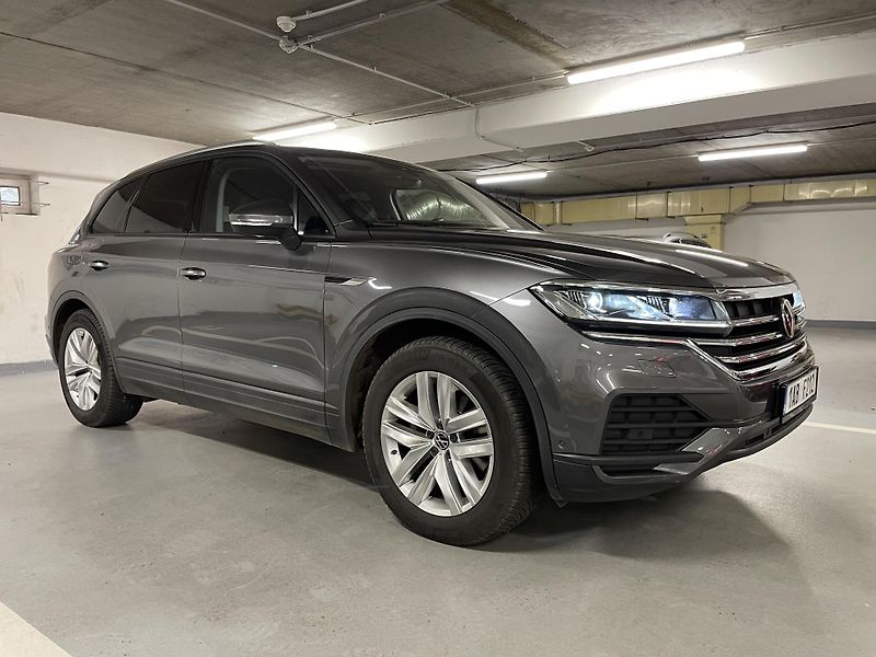 Volkswagen Touareg (2023) 3,0 TDI 170 kW  v zaruce - fotka 4 z 8