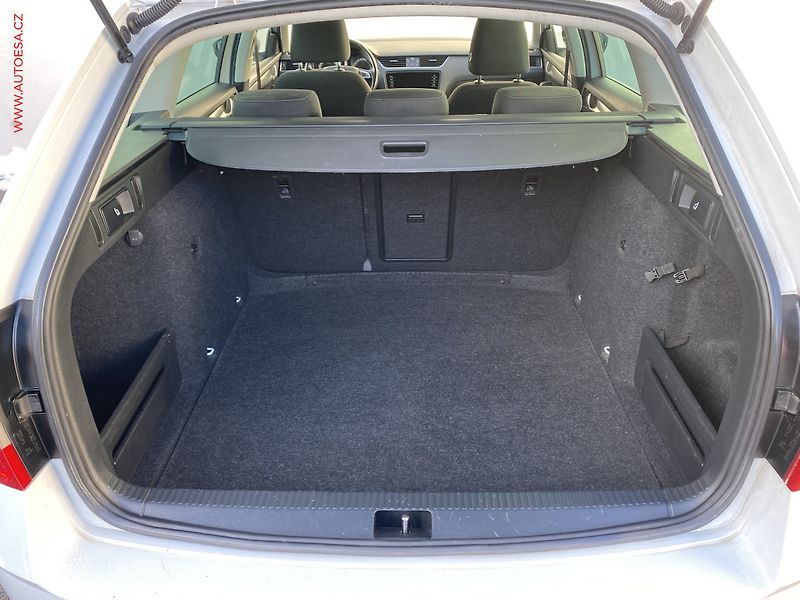 Škoda Octavia (2015) 2.0 TDi 4x4, DSG - fotka 7 z 18