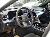 Mercedes-Benz Třídy C (2025) 300 4Matic AMG PANO 360 DISTRO - náhled 12