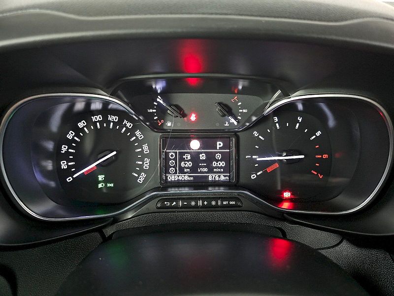 Toyota ProAce City Verso (2020) long 1.2i 130k 7AT Family - fotka 11 z 28