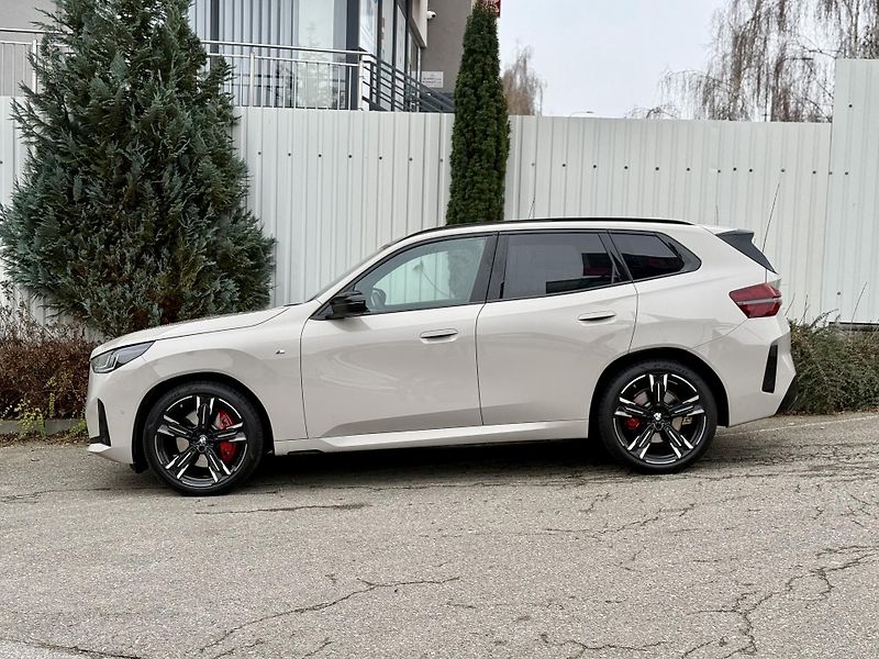 BMW X3 M50i H&K PANO PC 2.515.000 - fotka 2 z 13