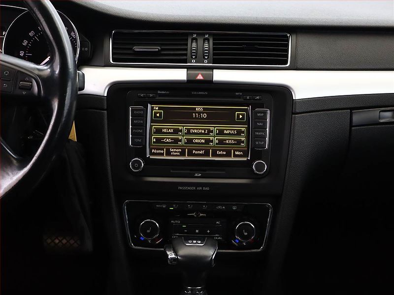 Škoda Superb (2011) Ambition 2.0 TDI, Automat - fotka 10 z 17