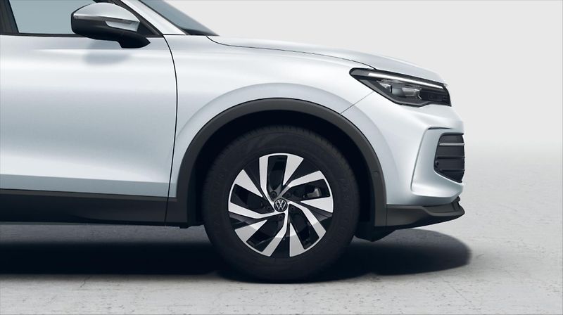 Volkswagen Tiguan (2026) 1,5 eTSI 96 mHEV  People - fotka 6 z 9