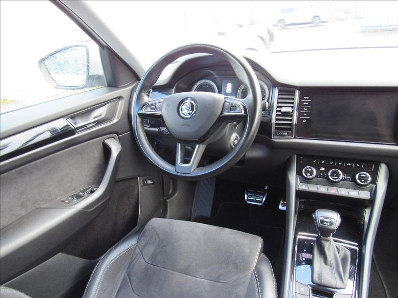 Škoda Kodiaq 2,0 TDI 110kW Scout 4x4 DSG - fotka 13 z 36