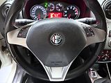 Alfa Romeo MiTo (2008) 1.4 T-JET 16V 155k MT Distinct - náhled 14