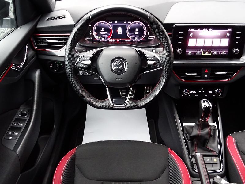 Škoda Kamiq 1.5TSI DSG Monte Carlo DPH - fotka 7 z 32