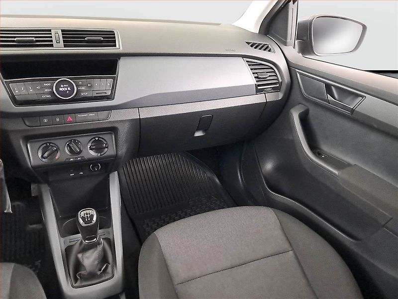 Škoda Fabia (2018) Ambition 1.0 TSI - fotka 8 z 14