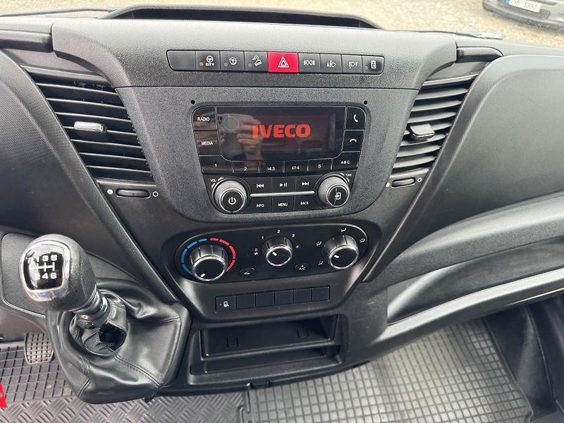 Iveco Daily 3.0,35S18,MAXI,klima,ČR,DPH - fotka 28 z 38