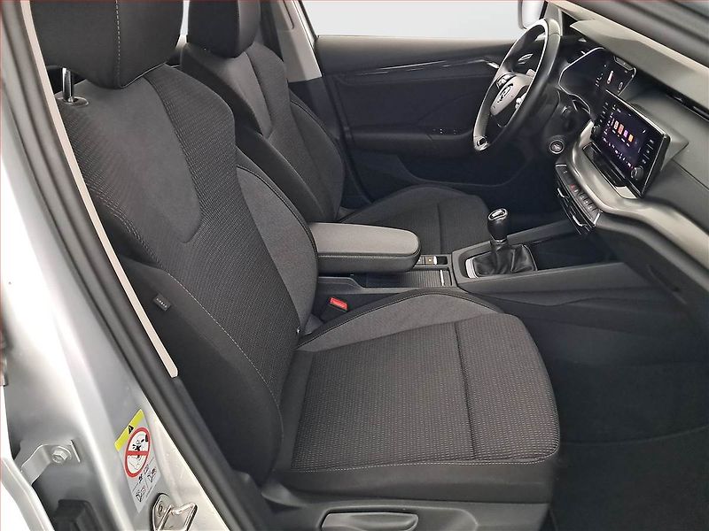 Škoda Octavia (2021) Ambition Plus 1.5 TSI - fotka 9 z 19