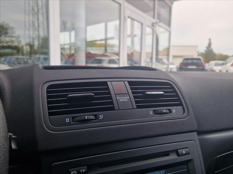 Škoda Yeti 1,4 TSI 90kW NOSIČ TAŽNÉ VÝHŘE - fotka 29 z 31
