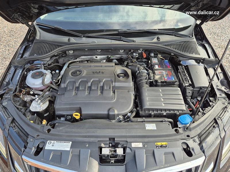 Škoda Octavia (2018) 2.0TDi 110KW FullLed SCOUT - fotka 18 z 53
