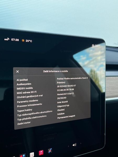 Tesla Model 3 Long Range AWD 75kWh FSD - fotka 15 z 25