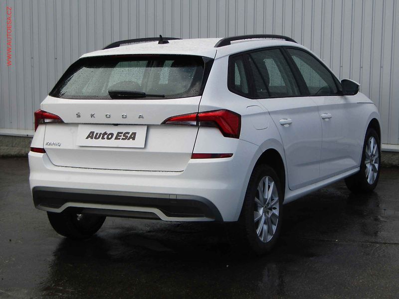 Škoda Kamiq (2021) 1.0TSi, 2.maj,ČR, LED, AC - fotka 4 z 18